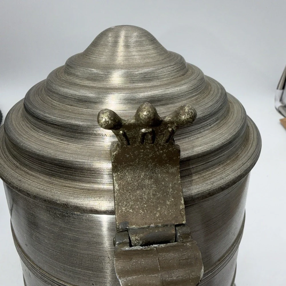 Vintage Ice Bucket Tankard Style W/Lid 11
